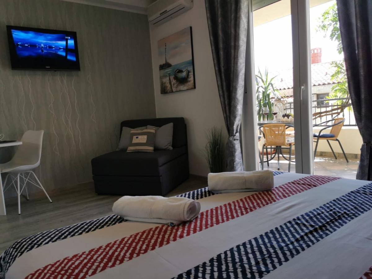 Apartments Deak Makarska Exterior photo